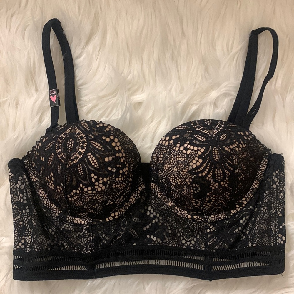 NWT Victoria’s Secret Very Sexy multi-way lace bra 32B